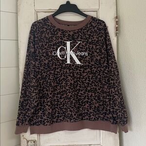 Calvin Klein Jeans Plus Pullover Leopard Print Sweatshirt